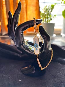 Handmade Blue Flora Resin Bracelet – Elegant Nature-Inspired Jewelry